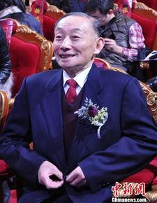 明星压腿视频,轻松解锁舞蹈与瑜伽之美